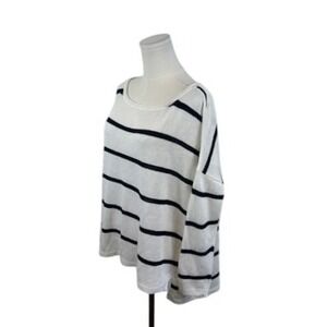 Alice +‎ Olivia Striped Knit Sweater Top Lightweight Casual Oversized Size Large